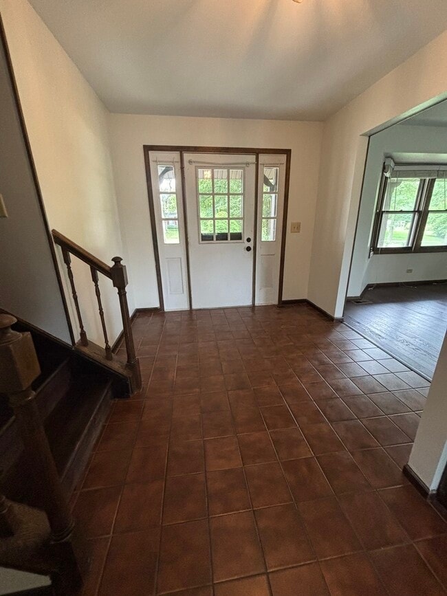 Building Photo - 4080 N Parkside Dr