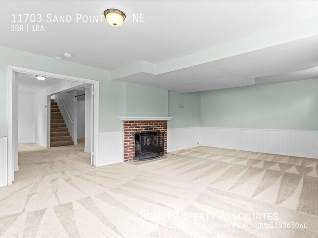 Building Photo - 11703 Sand Point Way NE