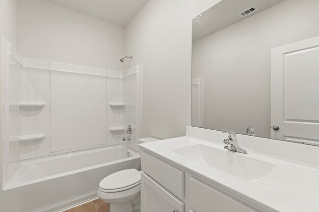 Building Photo - 1035 Rosewood Trl