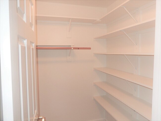 Building Photo - 7369 Fontana Ridge Ln
