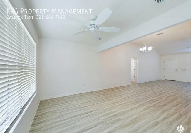 Building Photo - 528 Cherry Creek Wy