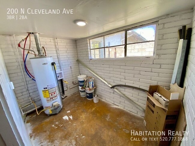 Building Photo - 200 N Cleveland Ave