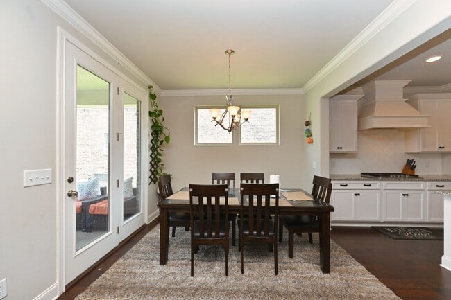 Building Photo - **2019-BUILT EXECUTIVE HOME IN A CUL-DE-SA...