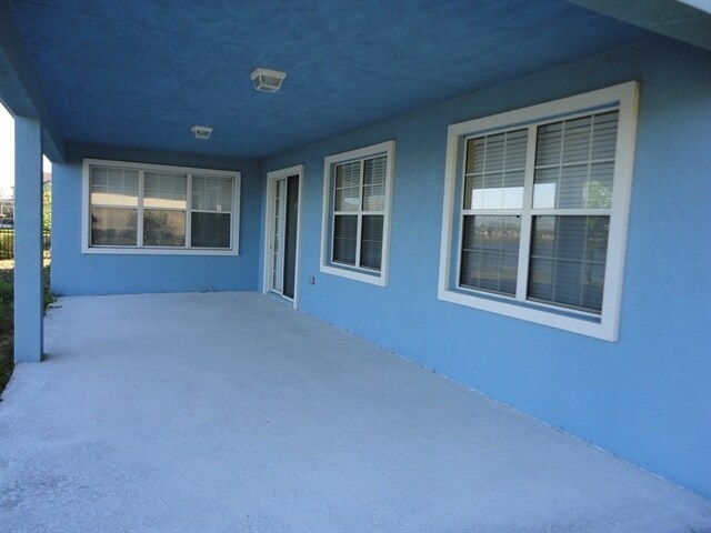 Building Photo - 5331 Sandy Shell Dr