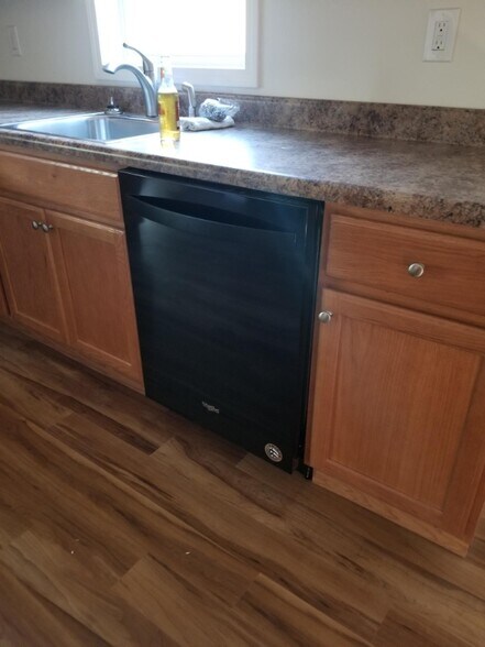 Building Photo - 15 Winthrop St