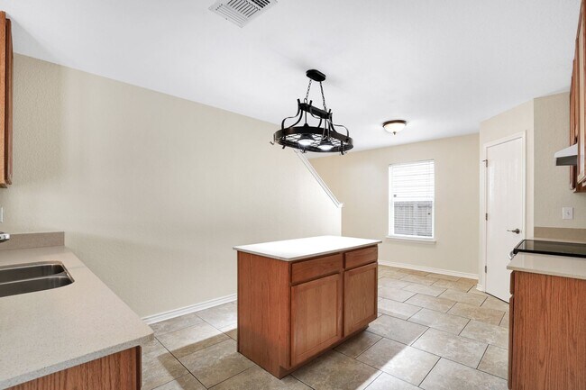 Building Photo - Two-Story Retreat with Modern Amenities an...