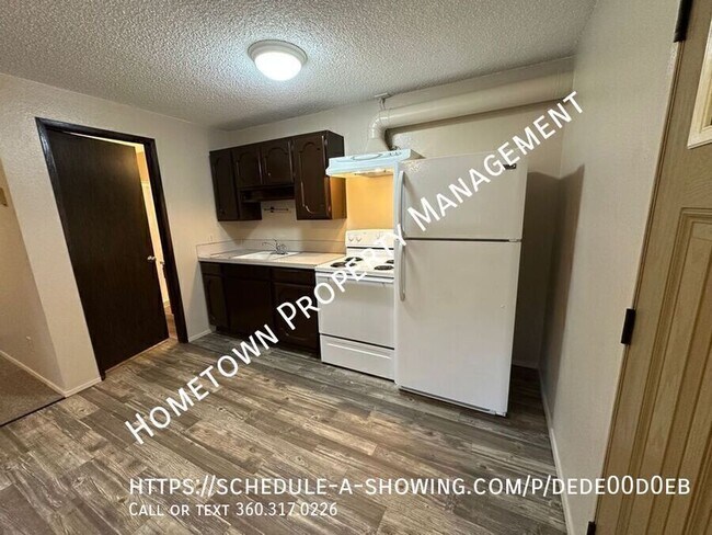 Building Photo - 6805 Littlerock Rd SW