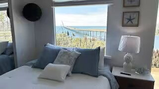 Building Photo - For Lease Furnished - Cliffside Beach Cottage with Panoramic Ocean Views – Ocean Beach