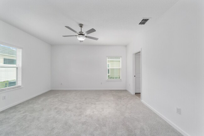 Building Photo - 7341 SW 76th Ter