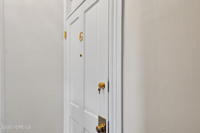 Building Photo - 20 Woodland Ave