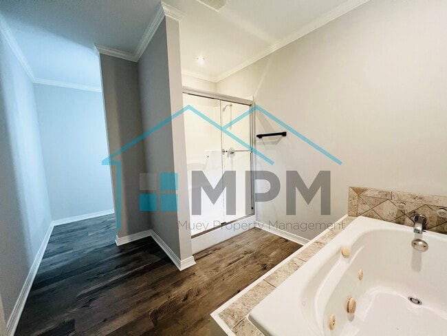 Building Photo - 212 LA-144