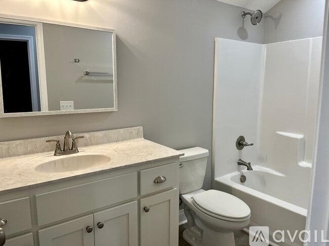 Building Photo - 2825 La Mesa Ave