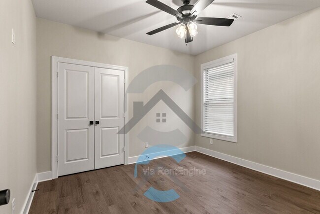 Building Photo - 3512 Logan Ridge Dr