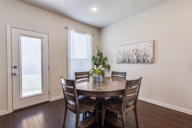 Building Photo - 811 Maverick St