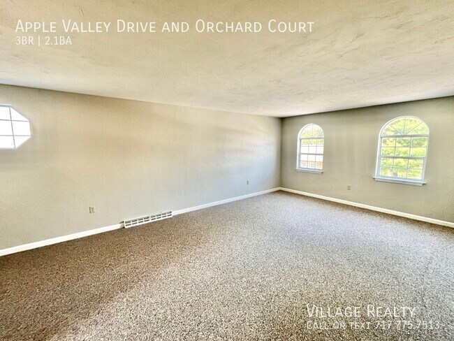 Building Photo - 710 Apple Valley Dr