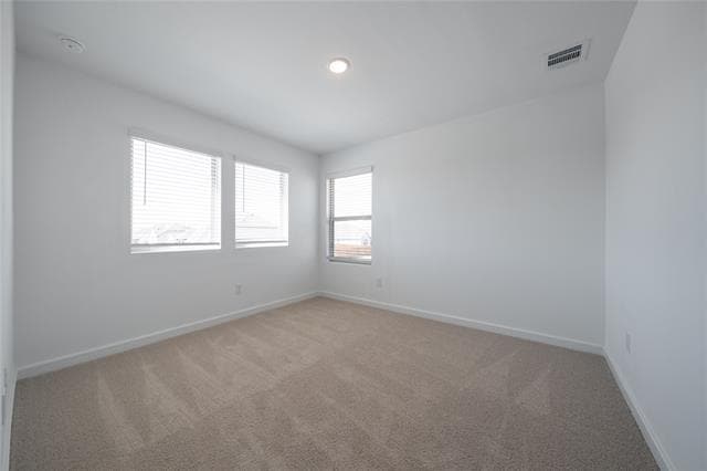 Building Photo - 2217 Maple Cir