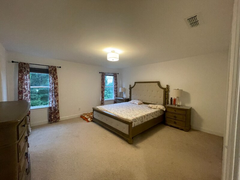 Building Photo - 1066 Dovecrest Way