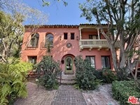 Building Photo - 840 Huntley Dr