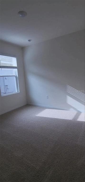 Building Photo - 565 Park Pl Blvd