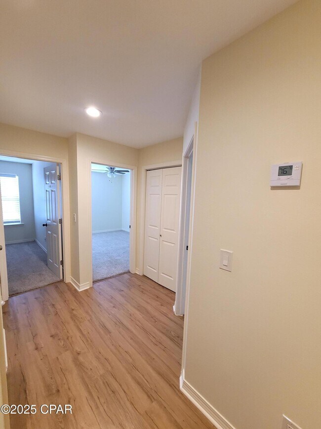 Building Photo - 3225 Azalea Cir