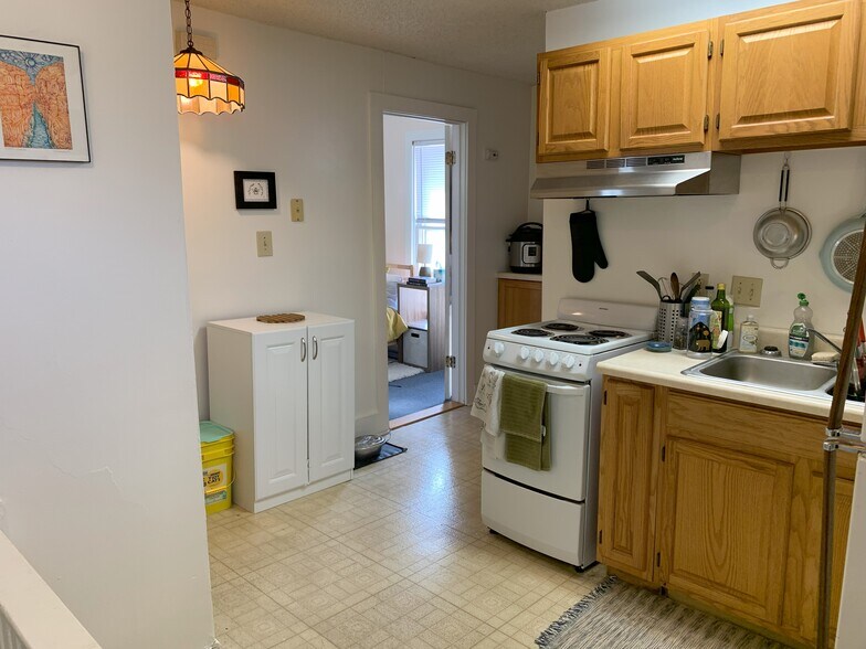 Building Photo - 1329 Connecticut St