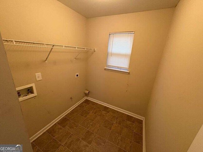 Building Photo - 11633 Kades Trail