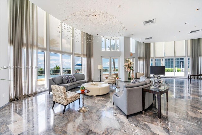 Building Photo - 17201 Collins Ave