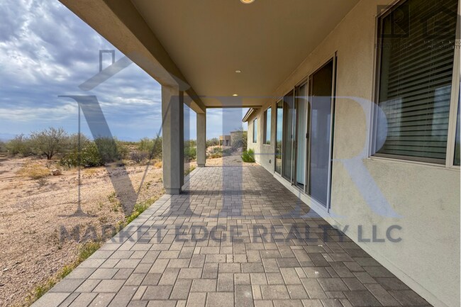 Building Photo - 3Bed/2Bath Home in Scottsdale w/ 2 Car Gar...