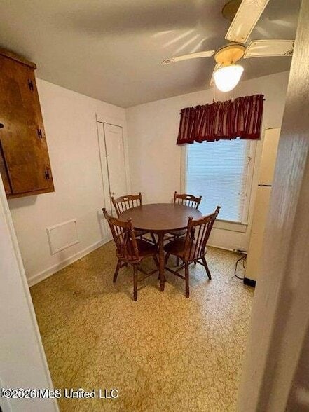 Building Photo - 156 W Enterprise St