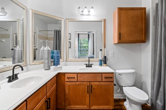 Building Photo - 6900 Lake Woodlands Dr