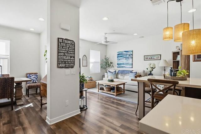 Building Photo - 2182 Cosmo Way