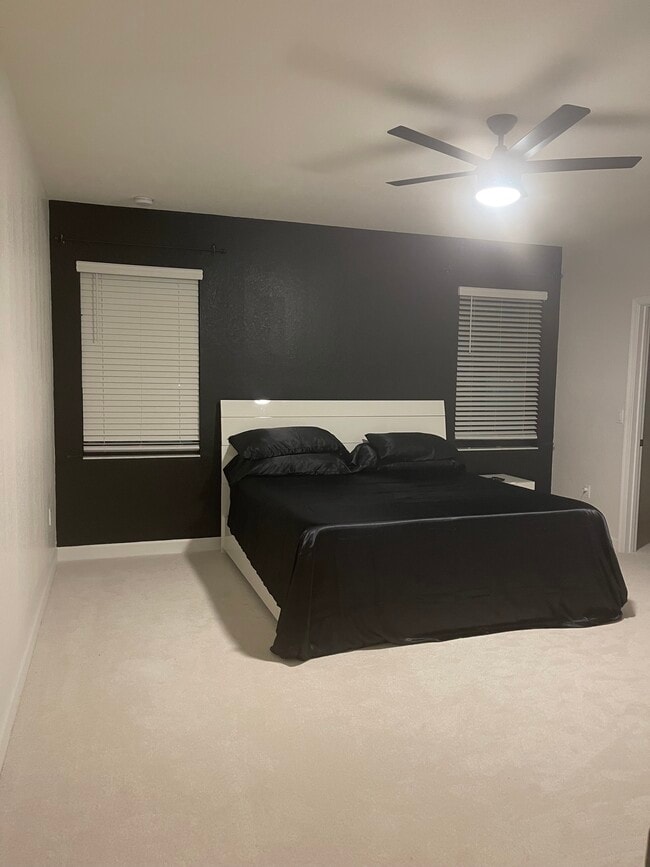 Building Photo - 10120 Verona Manor