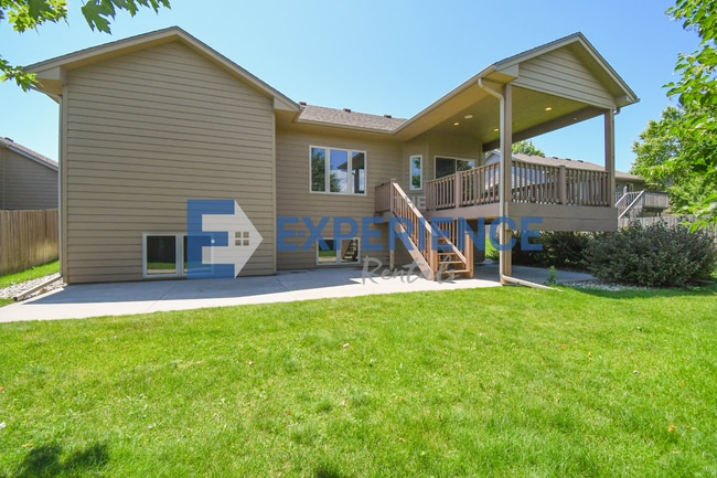 Building Photo - 3908 W 89th St