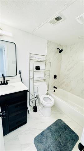 Building Photo - 7900 Brookriver Dr