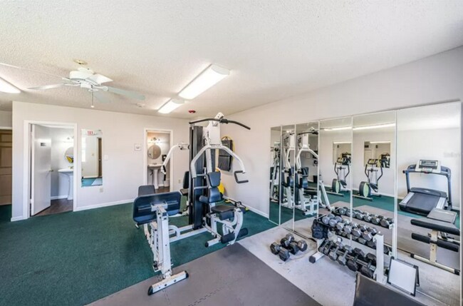 Building Photo - 4595 Chancellor St NE