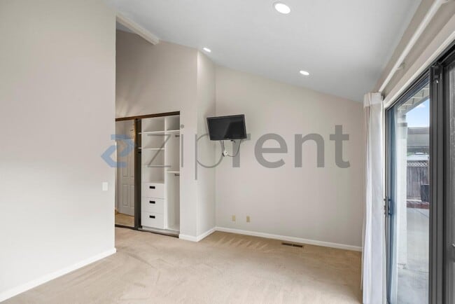 Building Photo - 4484 George Oaks Dr