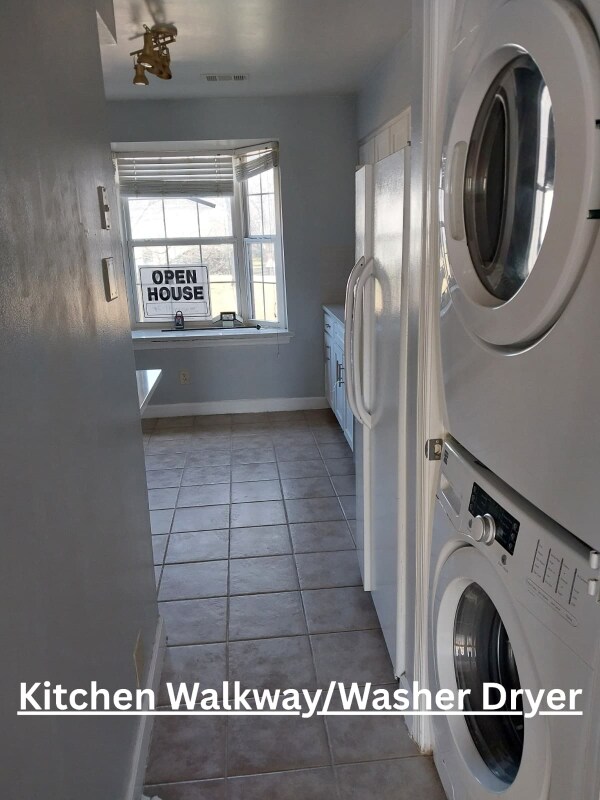 Building Photo - 4033 Chesterwood Dr