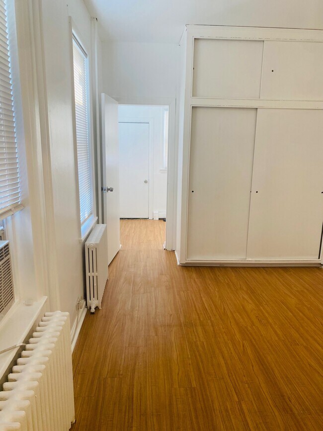 Building Photo - 3118 Belgrade St