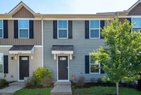 Building Photo - 2103 Portway Alley