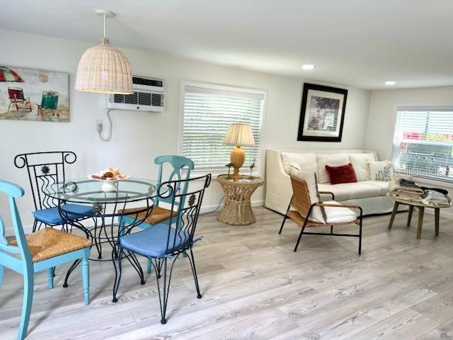 Building Photo - 1357 Lakeshore Dr