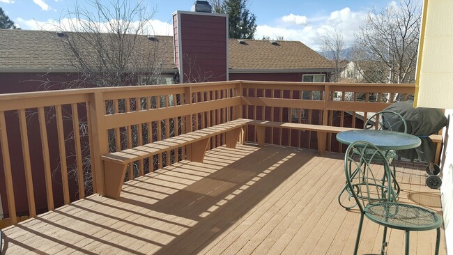 Building Photo - Wonderful 4 bedroom Home in District #20