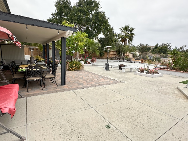 Building Photo - 1511 Seabrook Ln