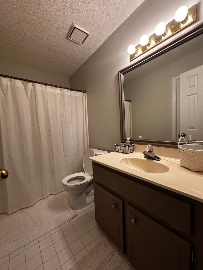 Building Photo - 177 Plantation Trce