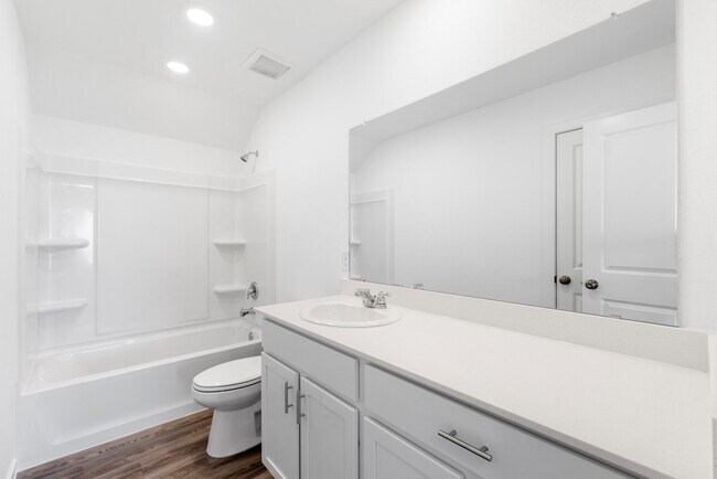 Building Photo - 27219 Henley Rdg Dr