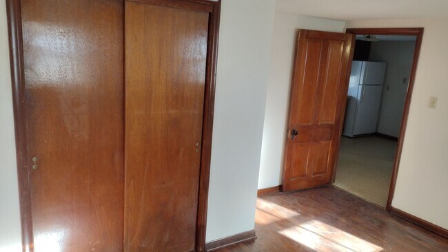 Building Photo - SINGLE FAMILY HOME IN ROSSVILLE