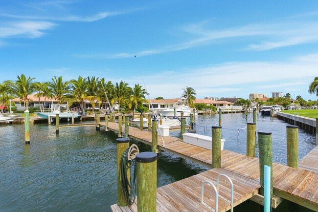 Building Photo - 1050 Sugar Sands Blvd