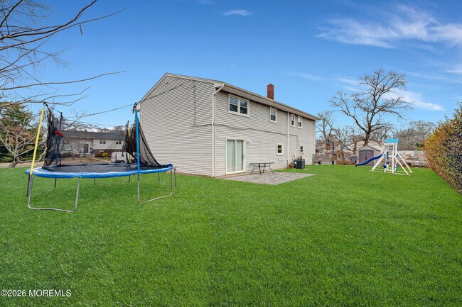 Building Photo - 280 Oakley Ave