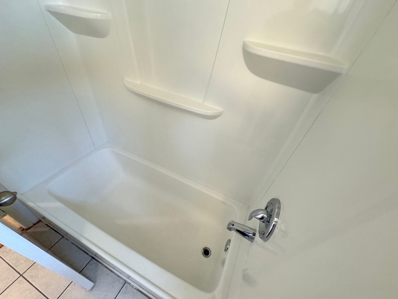 Building Photo - 1152 Ruberta Ave