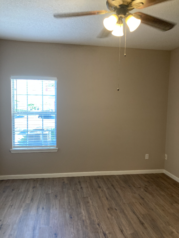 Building Photo - 2200 Marsh Hawk Ln