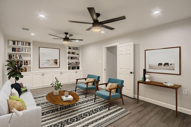 Building Photo - Charming Prestonwood home with peaceful backyard oasis